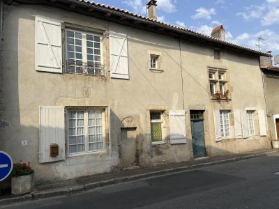 For sale Saint-claud 6 rooms 187 m2 Charente (16450) photo 0