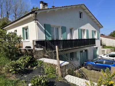 For sale Confolens 6 rooms 127 m2 Charente (16500) photo 1