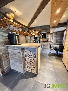 For sale Huez 6 rooms 208 m2 Isere (38750) photo 2