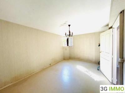 For sale Confolens 4 rooms 117 m2 Charente (16500) photo 4