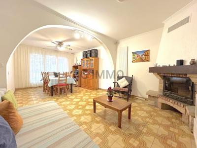 For sale Coubron 6 rooms 120 m2 Seine saint denis (93470) photo 2