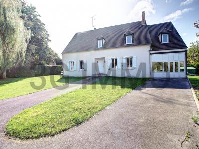 For sale Verneuil-en-halatte 8 rooms 227 m2 Oise (60550) photo 0