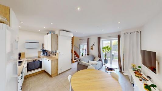 For sale Villemoirieu 4 rooms 57 m2 Isere (38460) photo 0