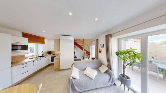 For sale Villemoirieu 4 rooms 57 m2 Isere (38460) photo 1