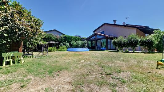 For sale Saint-priest 6 rooms 202 m2 Rhone (69800) photo 1