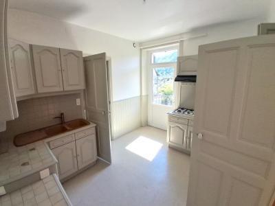 Annonce Vente 2 pices Appartement Vic-sur-cere 15