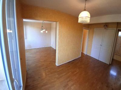 For sale Arpajon-sur-cere 3 rooms 72 m2 Cantal (15130) photo 2