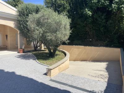 For sale Genas 6 rooms 240 m2 Rhone (69740) photo 4