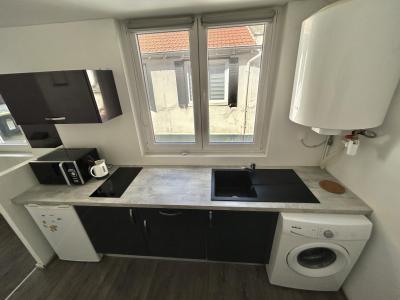 For sale Saint-etienne 1 room 26 m2 Loire (42100) photo 3