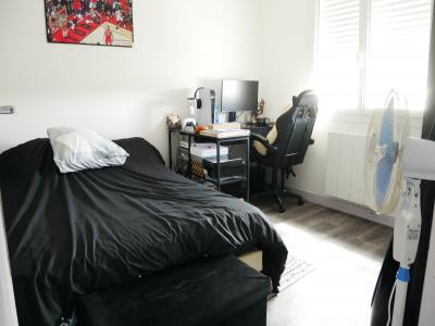 For sale Semussac 5 rooms 83 m2 Charente maritime (17120) photo 4