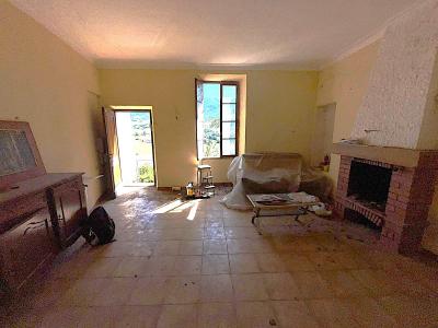For sale Turriers 3 rooms 70 m2 Alpes de haute provence (04250) photo 2