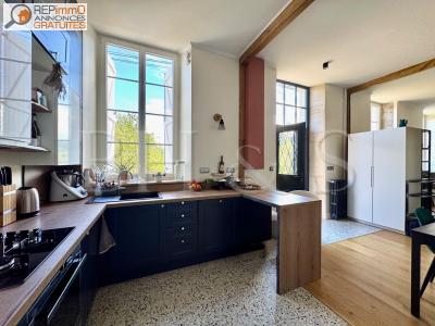 For sale Beaune CENTRE 4 rooms 72 m2 Cote d'or (21200) photo 0