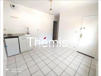 For sale Guingamp 2 rooms 34 m2 Cotes d'armor (22200) photo 1