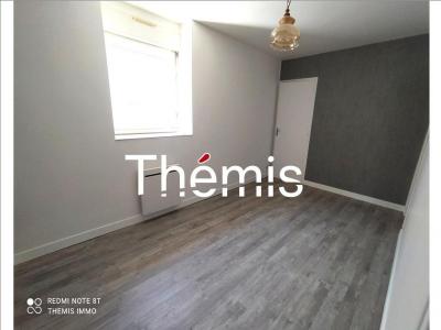For sale Guingamp 2 rooms 34 m2 Cotes d'armor (22200) photo 2