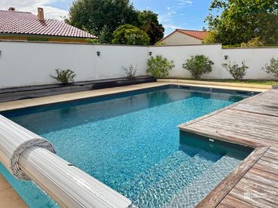 Acheter Maison 135 m2 Saint-medard-en-jalles