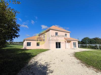 For sale Saint-martin-d'auxigny 9 rooms Cher (18110) photo 0