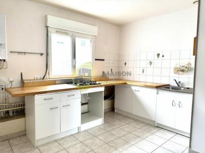 For sale Mehun-sur-yevre 3 rooms 89 m2 Cher (18500) photo 1