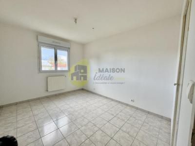 For sale Mehun-sur-yevre 3 rooms 89 m2 Cher (18500) photo 4