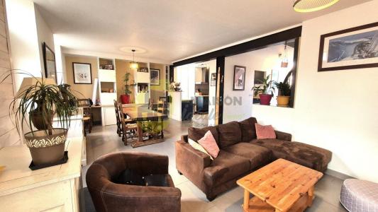 For sale Bourges 7 rooms 162 m2 Cher (18000) photo 3