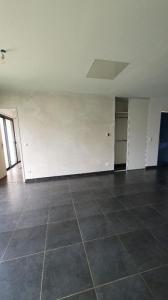 For rent Villeneuve-de-la-raho 4 rooms 91 m2 Pyrenees orientales (66180) photo 4