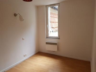 For rent Coulommiers 2 rooms 35 m2 Seine et marne (77120) photo 2