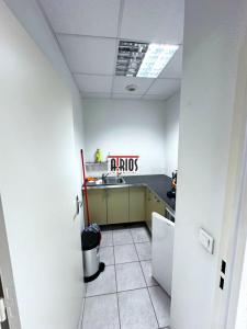 Louer Commerce Valette-du-var 47400 euros