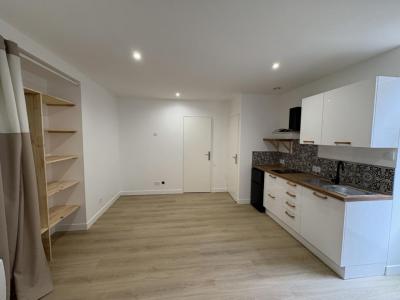 For rent Roanne 1 room 23 m2 Loire (42300) photo 0