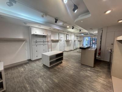 Louer Local commercial 120 m2 Saint-omer