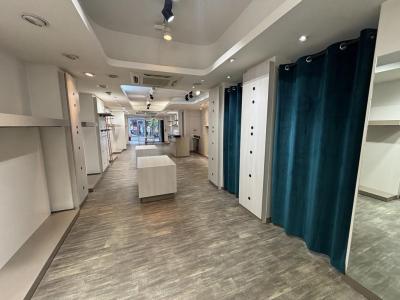 Louer Local commercial Saint-omer 17400 euros