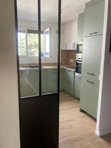 For rent Bordeaux 4 rooms 76 m2 Gironde (33000) photo 3