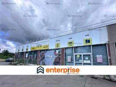 For rent Noyelles-godault 468 m2 Pas de calais (62950) photo 0
