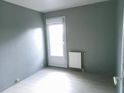 For rent Courdimanche 1 room 67 m2 Val d'Oise (95800) photo 4