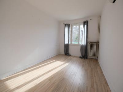 Louer Appartement Saint-etienne 550 euros