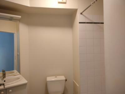 For rent Nantes 1 room 32 m2 Loire atlantique (44300) photo 3
