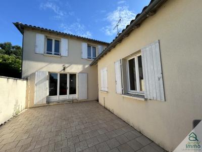 For sale Jarnac 5 rooms 95 m2 Charente (16200) photo 0