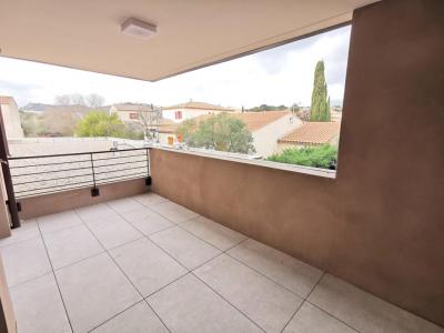 Louer Appartement Villeneuve-les-avignon 645 euros