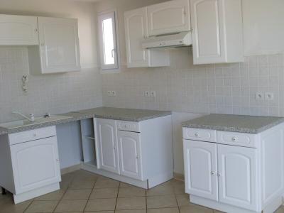 For rent Istres Istres 3 rooms 61 m2 Bouches du Rhone (13800) photo 0