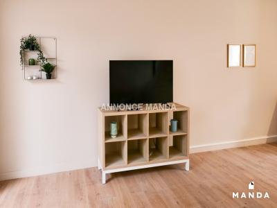 Louer Appartement Tourcoing 325 euros