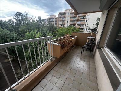 For rent Lyon-8eme-arrondissement 1 room 103 m2 Rhone (69008) photo 0