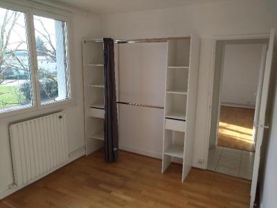 For rent Pessac 3 rooms 60 m2 Gironde (33600) photo 2