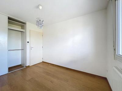 For sale Pierre-benite 4 rooms 83 m2 Rhone (69310) photo 4