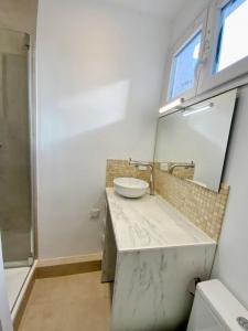 For rent Asnieres-sur-seine 1 room 18 m2 Hauts de Seine (92600) photo 4