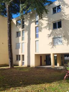 For sale Nantes 4 rooms 74 m2 Loire atlantique (44100) photo 2