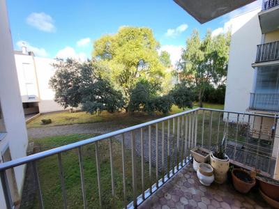 For sale Nantes 4 rooms 74 m2 Loire atlantique (44100) photo 4
