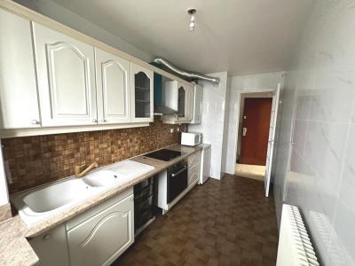 For rent Villejuif 3 rooms 75 m2 Val de Marne (94800) photo 2