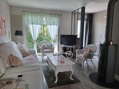 For sale Chemille 4 rooms 118 m2 Maine et loire (49120) photo 1