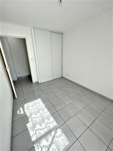 Louer Maison Saint-jean 1104 euros