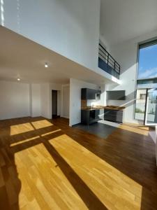 Annonce Location 5 pices Appartement Rueil-malmaison 92