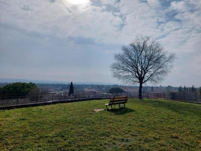 Louer Appartement 122 m2 Grillon