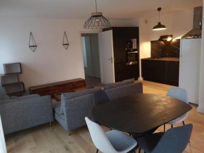 For rent Bordeaux 3 rooms 63 m2 Gironde (33300) photo 1